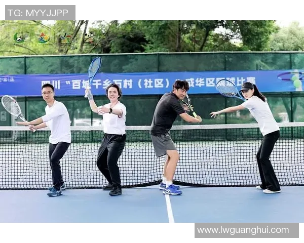 成都网球队耐力训练引发热议专家与球迷观点碰撞解析 成都网球队耐力训练引发热议专家与球迷观点碰撞解析