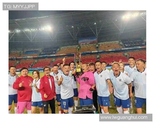 成都足球队的默契配合揭秘:如何在赛场上实现完美协作