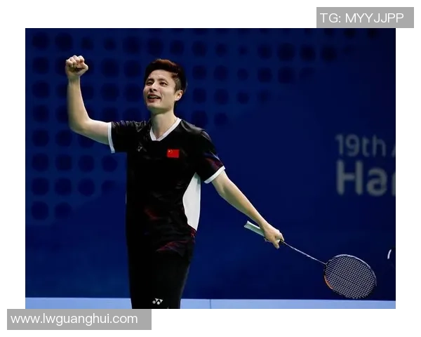 羽毛球深度探讨：杭州羽毛球队如何实现反击策略的成功转型