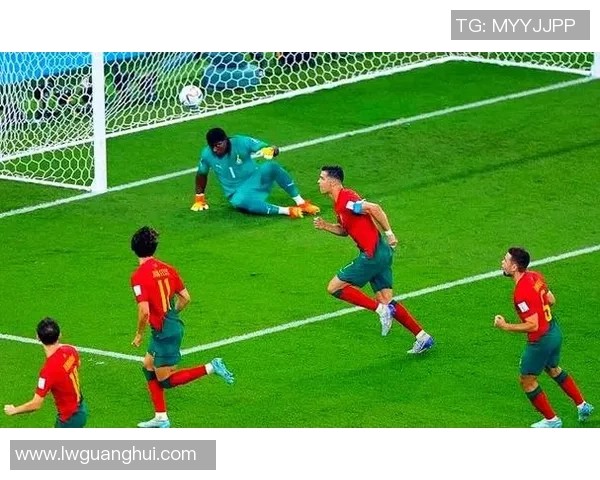 足球明星封神榜揭秘那些改变历史的巨星与他们的传奇瞬间