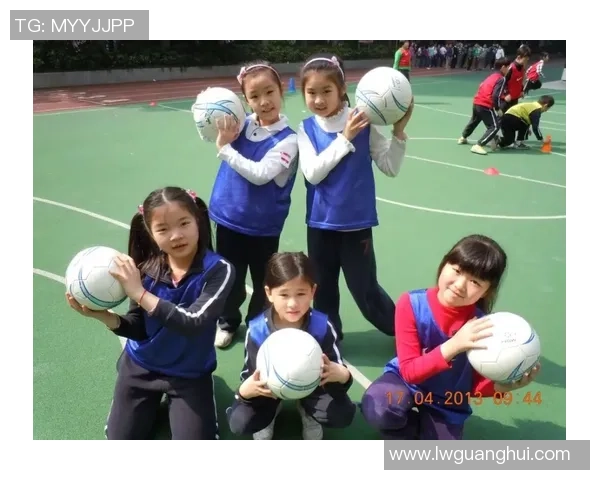 海绵泥捏造足球明星的创意艺术之旅与乐趣分享