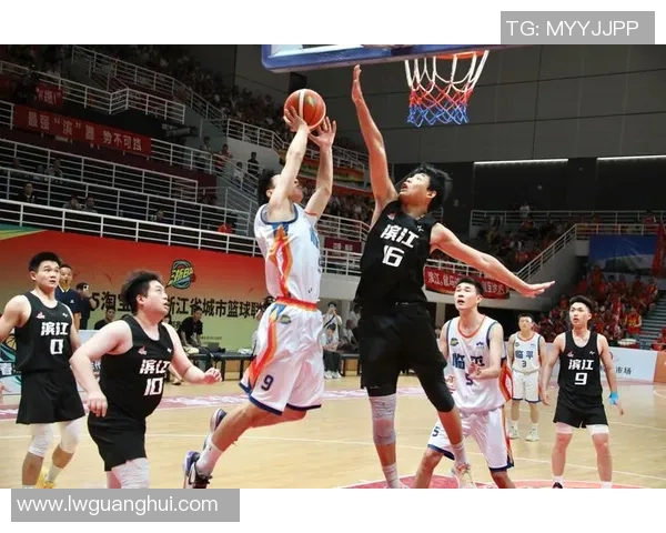 杭州篮球队挑战赛特别报道:从默默无闻到耀眼夺冠的奋斗之路 杭州篮球队挑战赛特别报道:从默默无闻到耀眼夺冠的奋斗之路